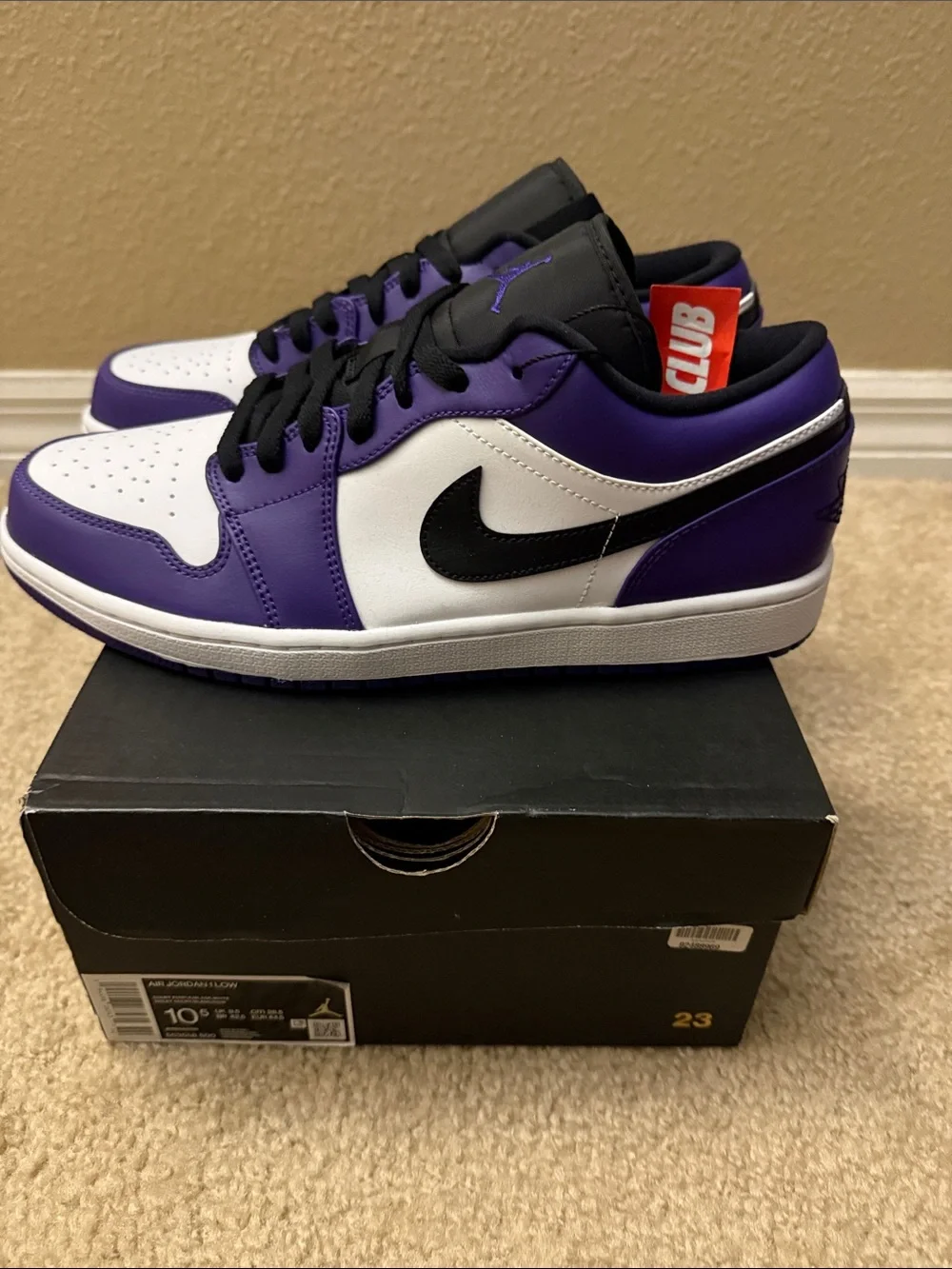 Jordan Low Top Sneakers in Purple White Black